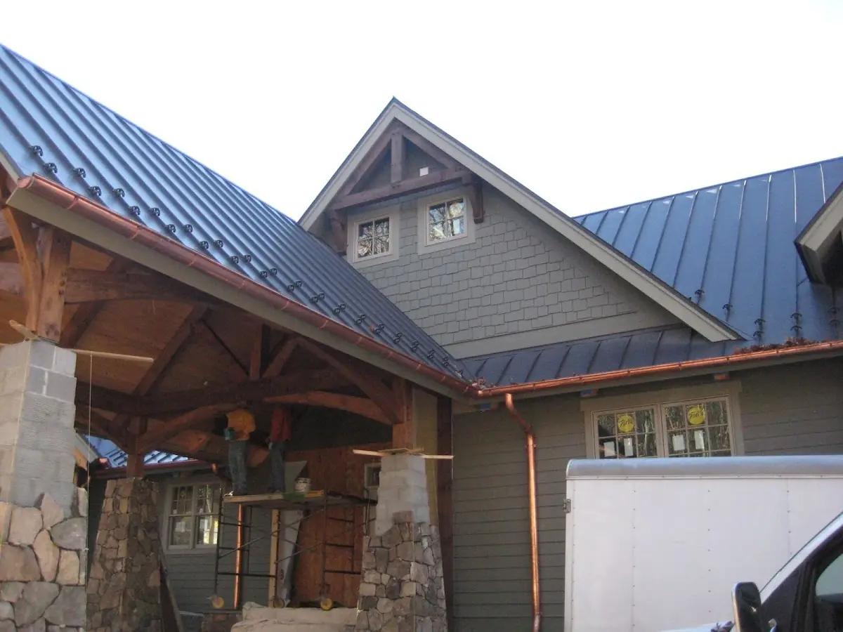 Craftsman Roofing team delivering quality roofing work in Franklin